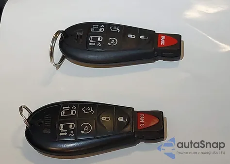 2019 Dodge Grand Caravan Sxt 35Th Anniversary Edition z USA, uszkodzony, nr VIN 2C4RDGCG5KR802811